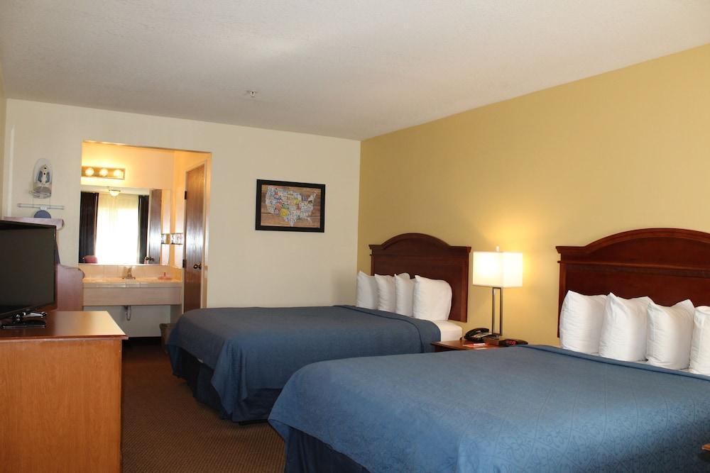Econo Lodge Inn & Suites Lodi - Wine Country Area Bagian luar foto
