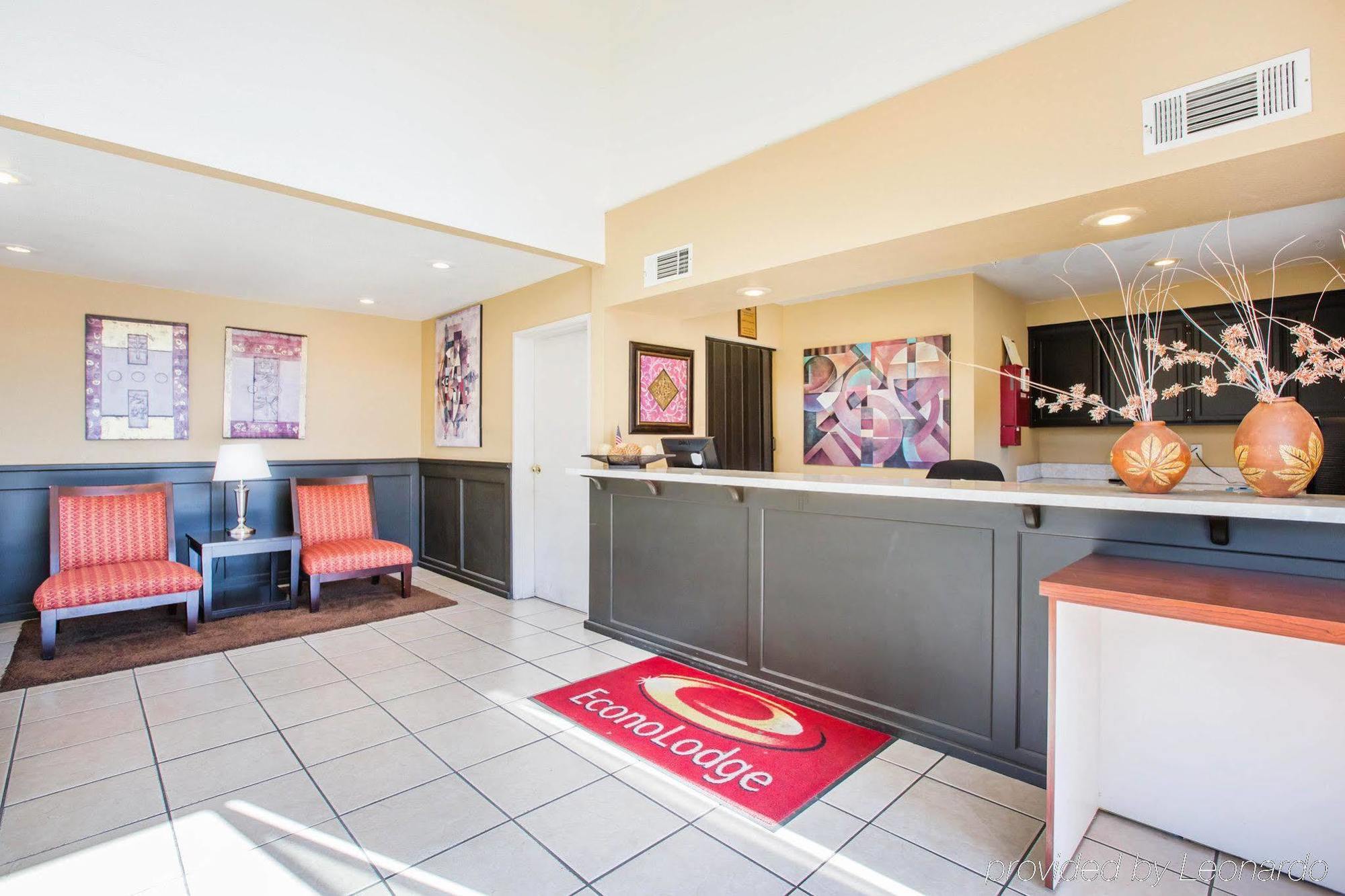Econo Lodge Inn & Suites Lodi - Wine Country Area Bagian luar foto